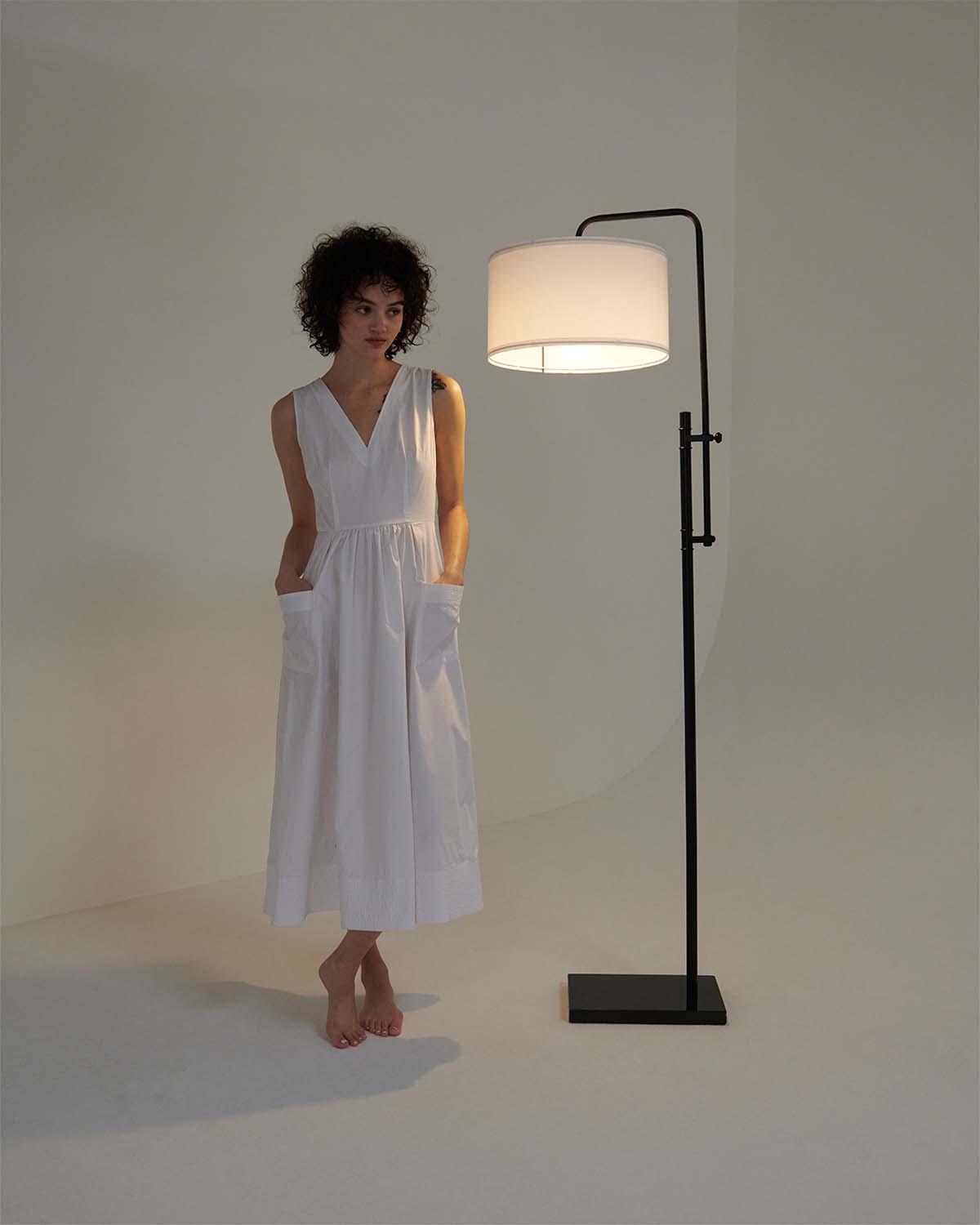 Leo Floor Lamp