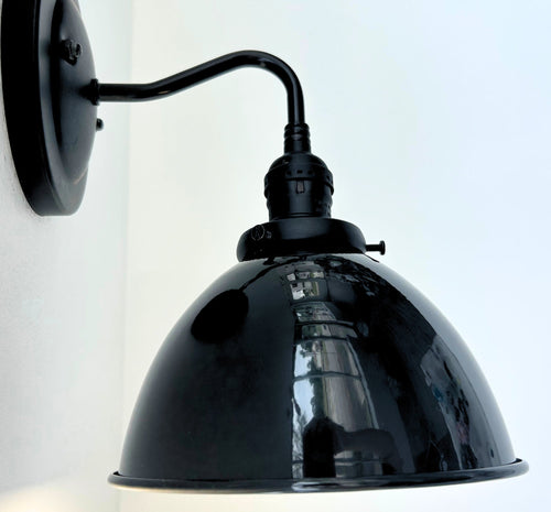Black Farmhouse Wall Sconce - LED Compatible Vintage Fixture - Cozy Lighting