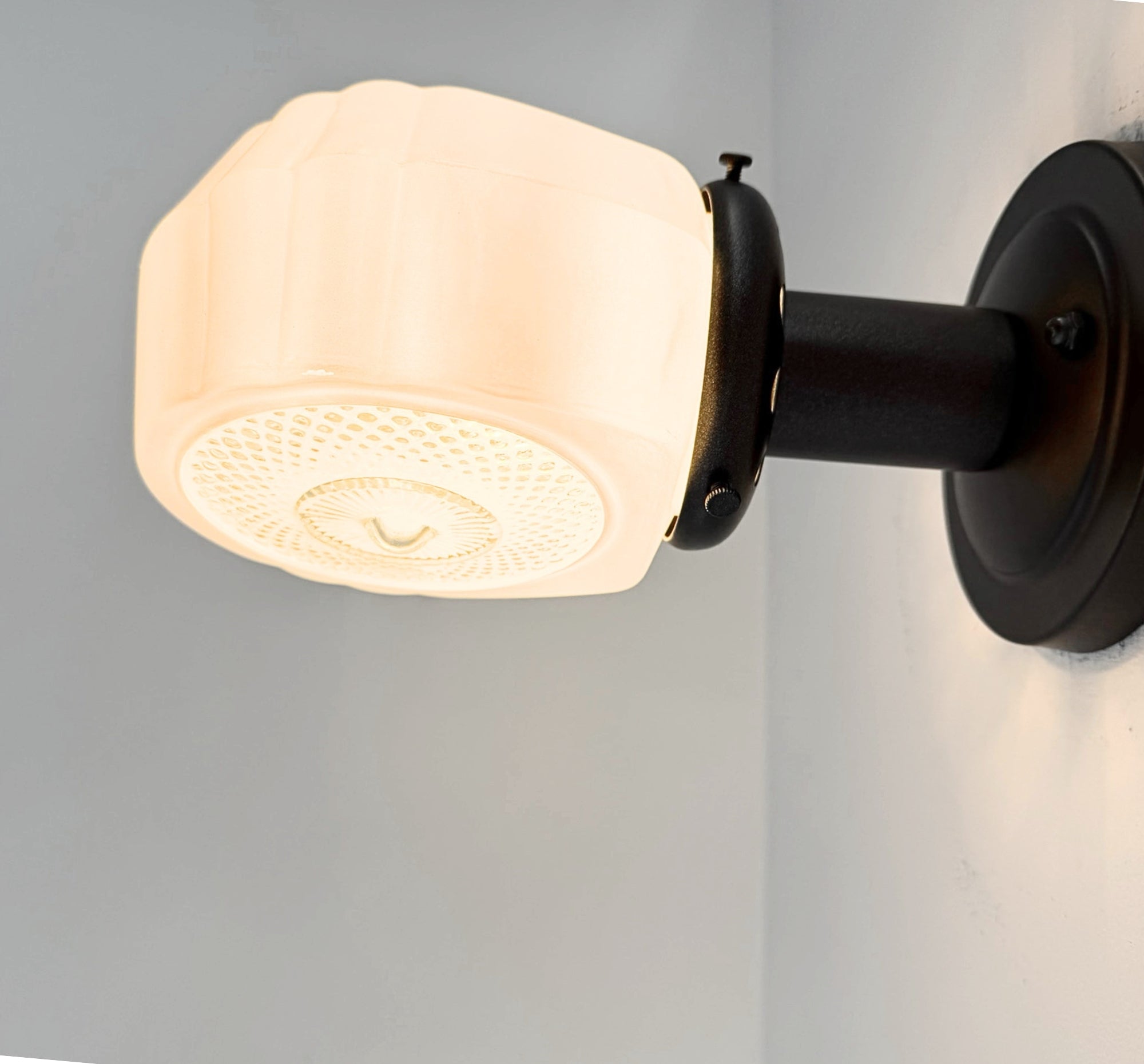 Retro Mid Century Bathroom Kitchen Wall Sconce Light