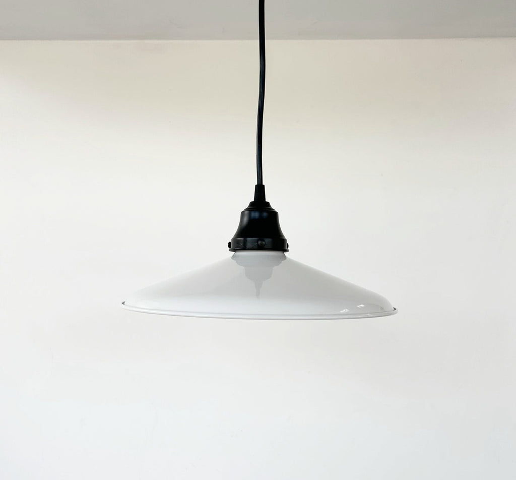 White Enamel Barn Pendant Light Farmhouse Industrial Ceiling Fixture