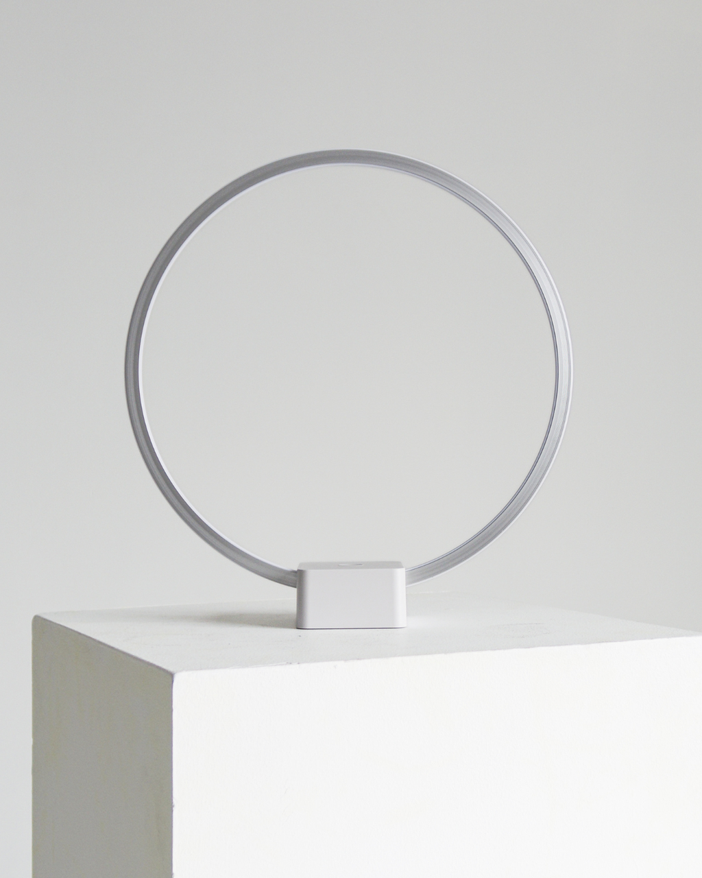 Circle Table Lamp