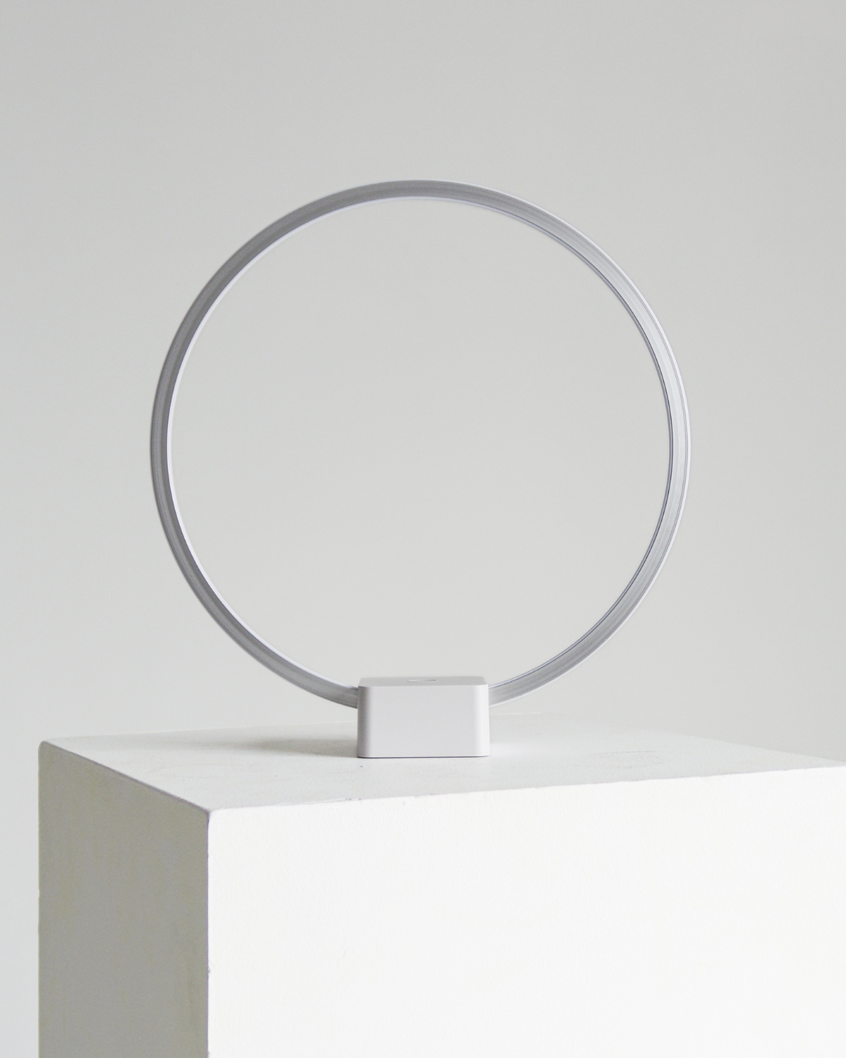 Circle Table Lamp