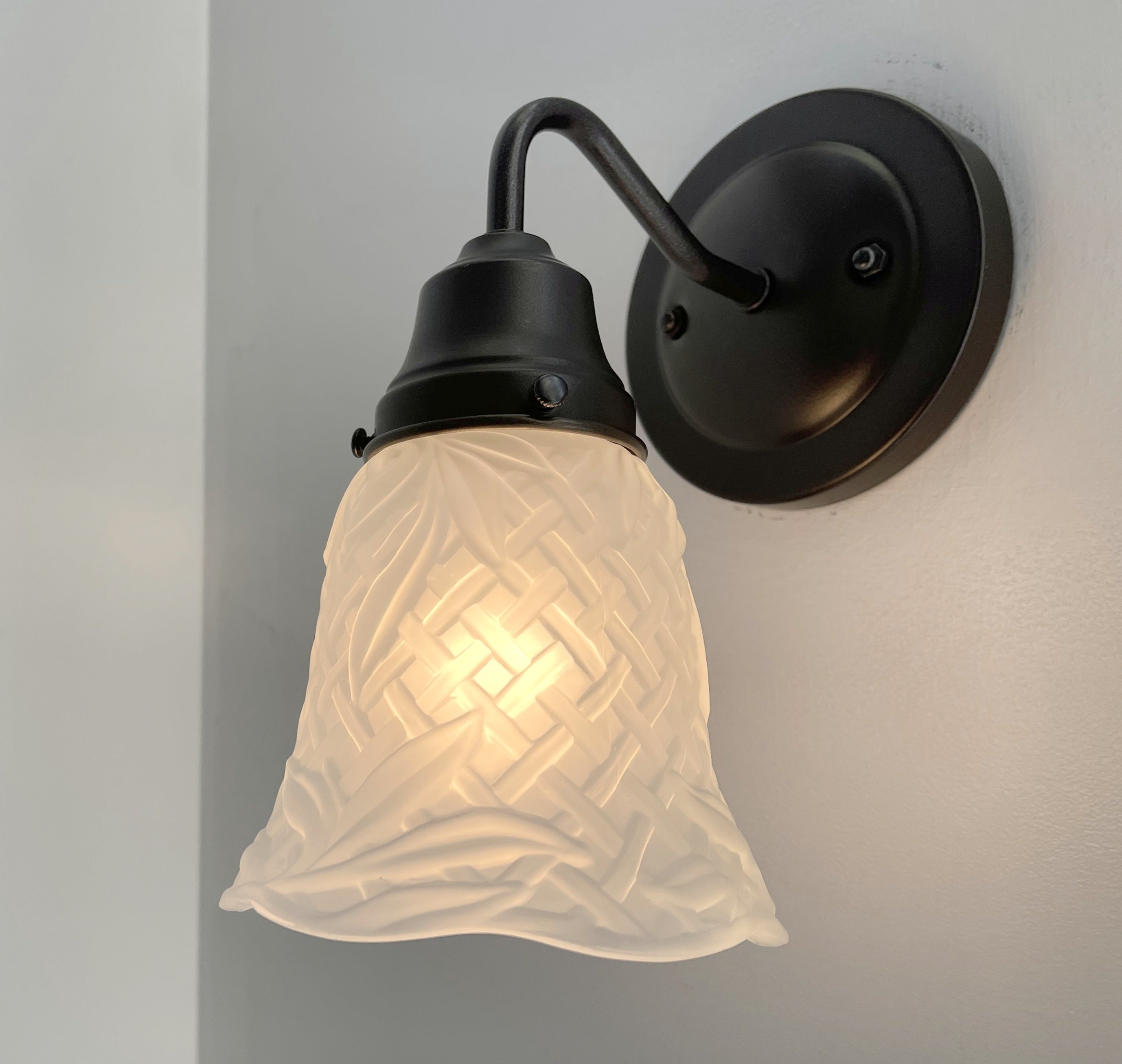 Coastal Wall Sconce Light Fixture