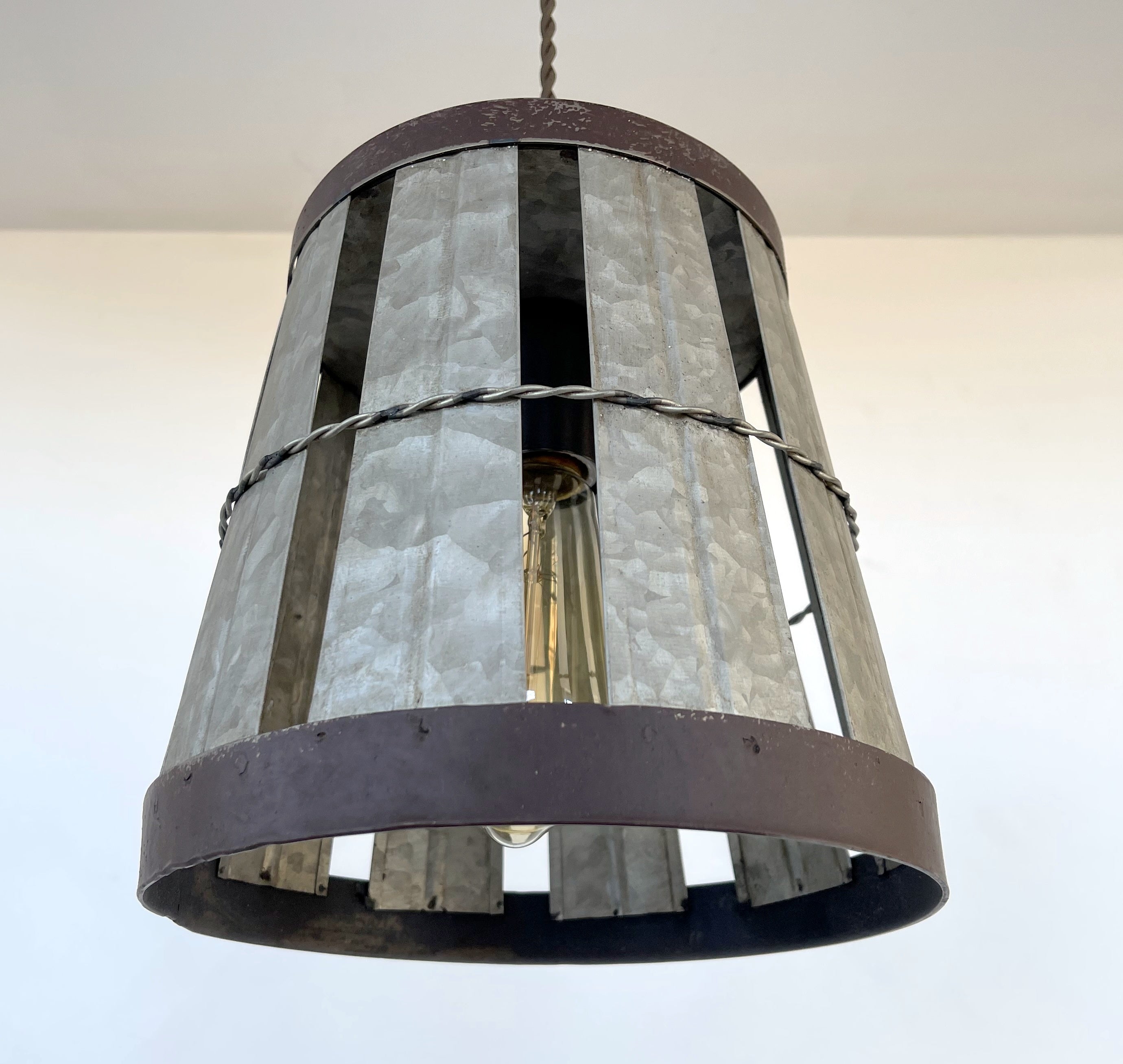 Galvanized Open Weave Idustrial Pendant Light