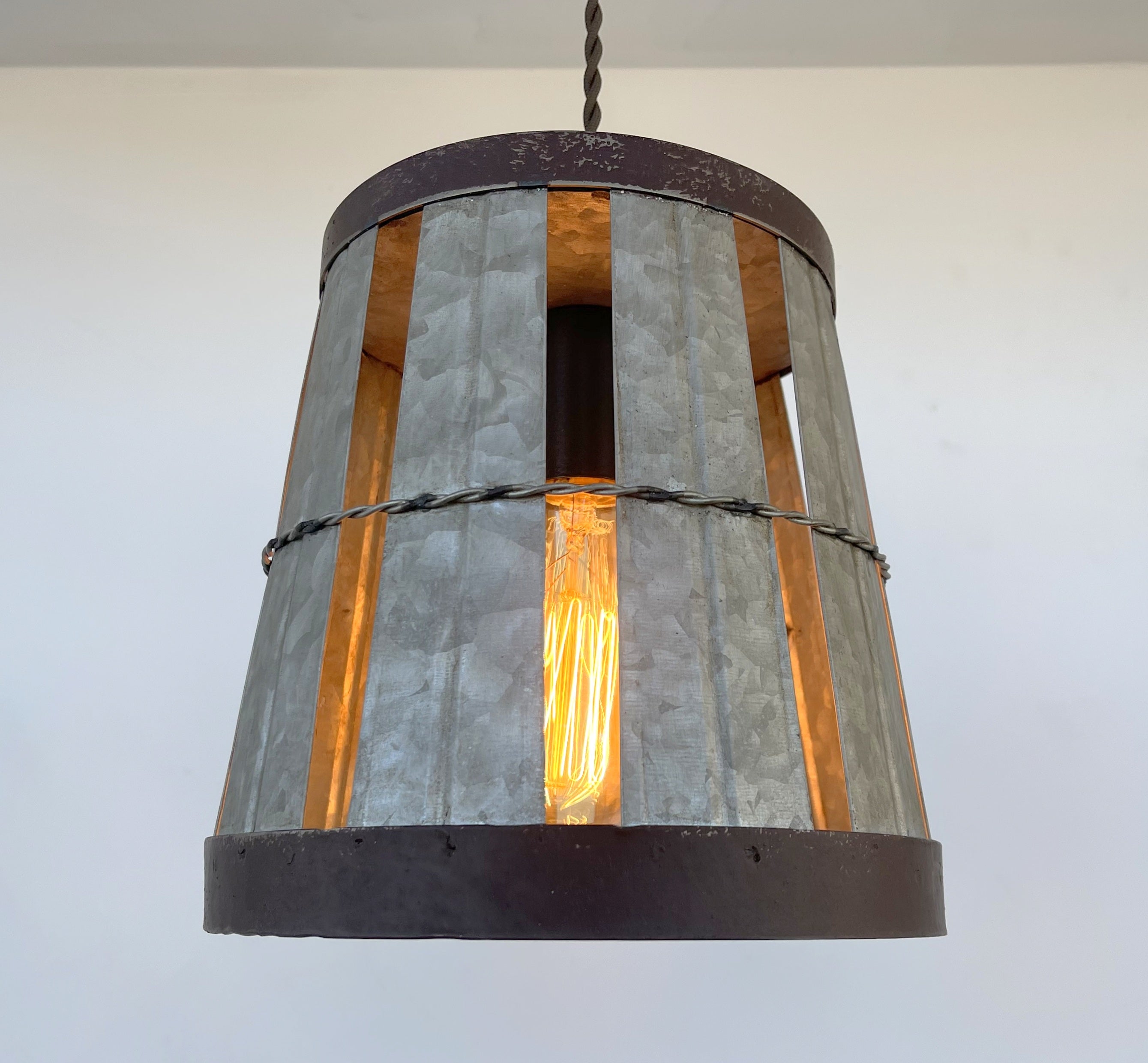 Galvanized Open Weave Idustrial Pendant Light