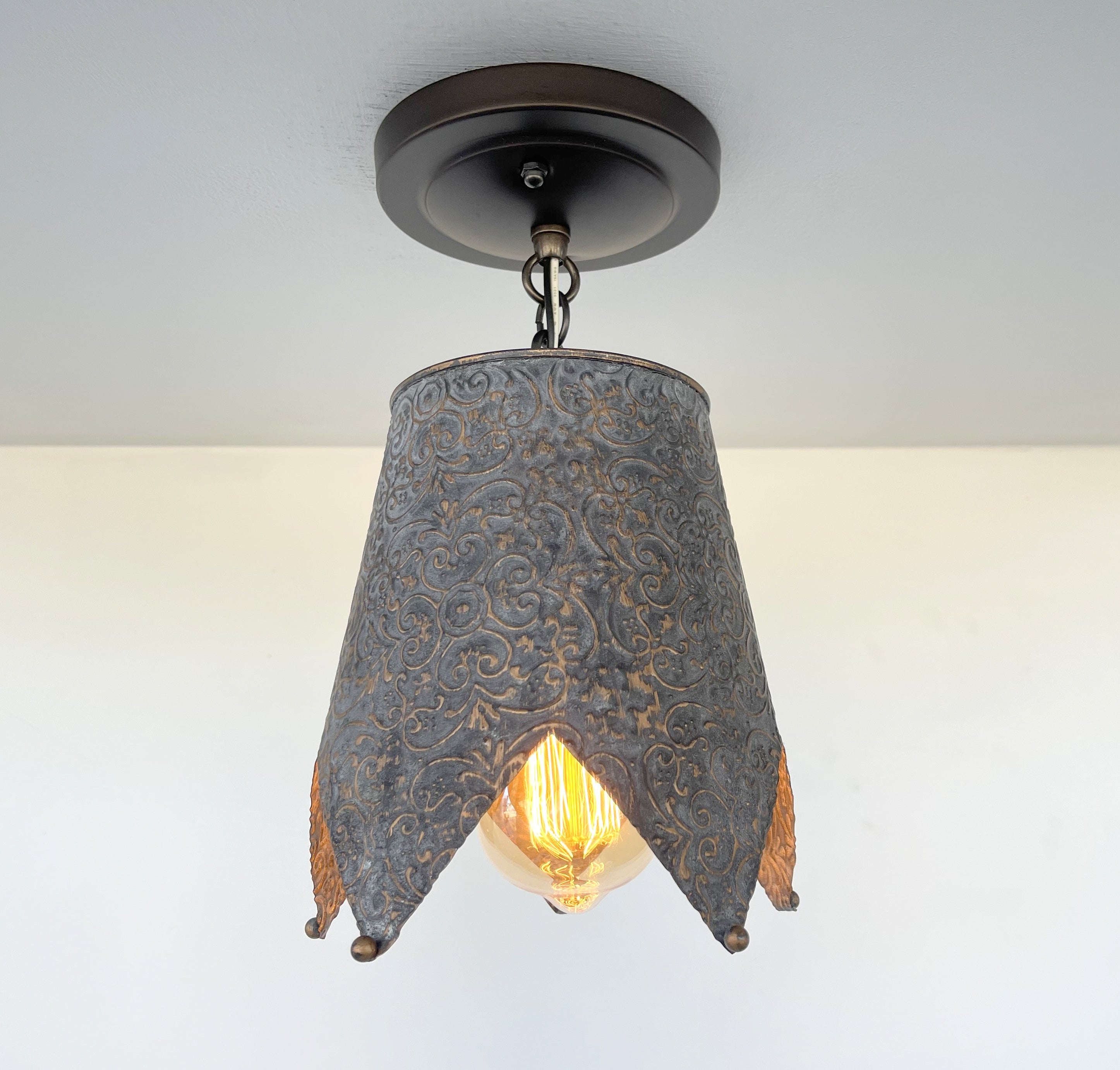Jubilant Farmhouse Barn Ornate Ceiling Light