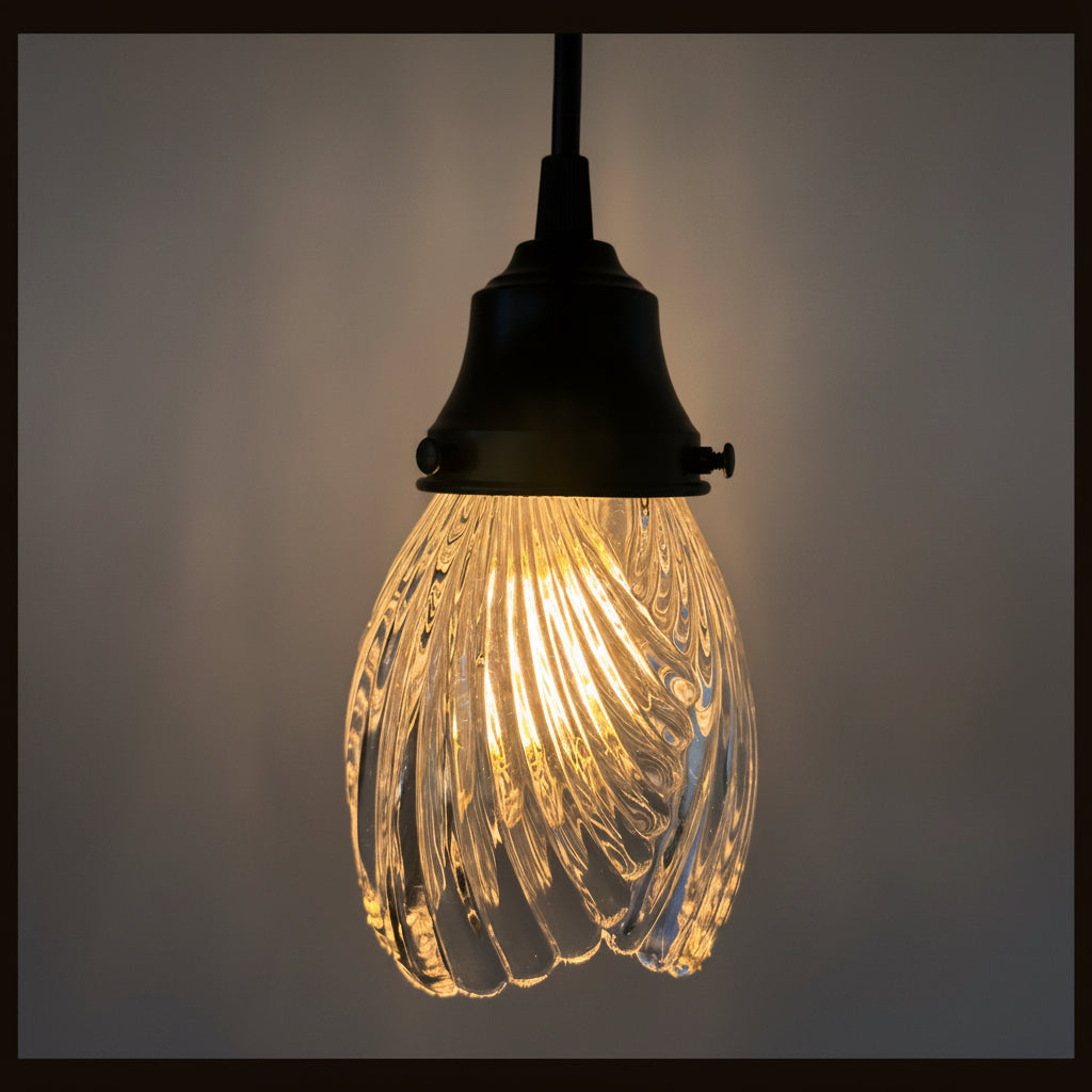 Clear Swirl Ribbed Heavy Vintage Pendant