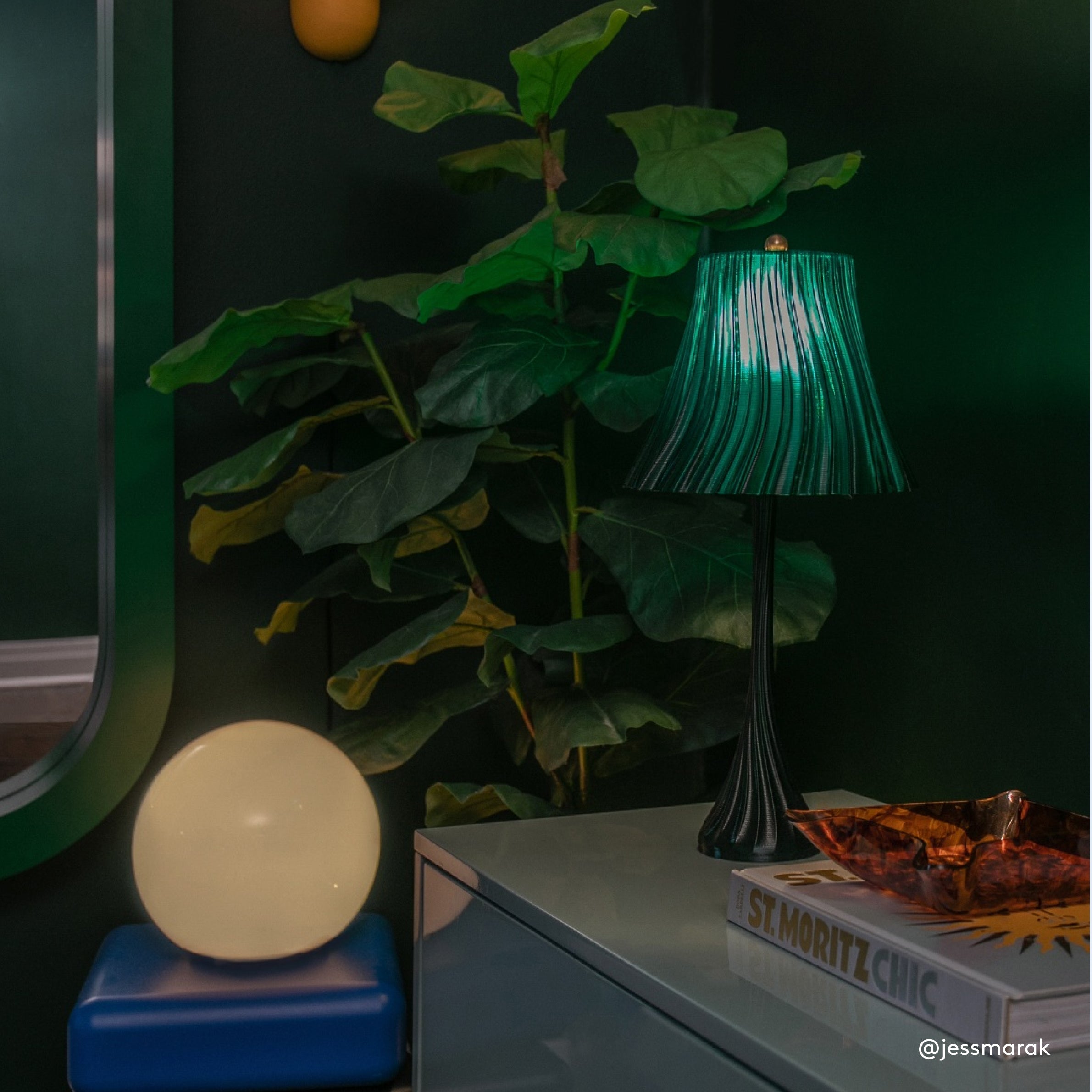 Pleat Lamp