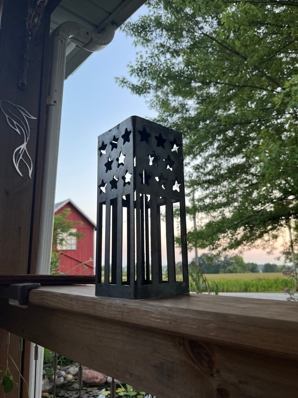 Patriotic USA Flag Steel Solar Luminary Lantern