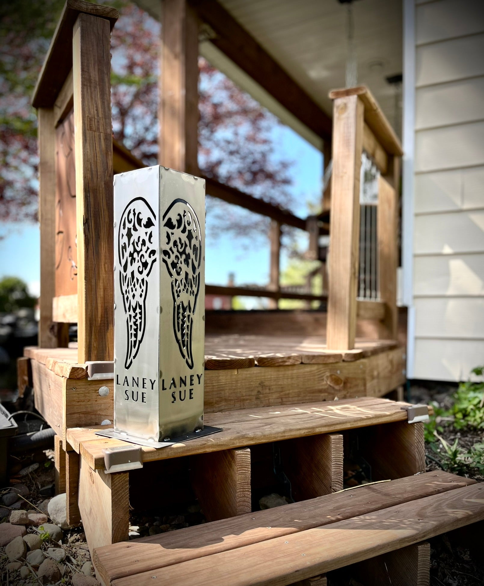 Angel Wing Steel Solar Luminary Pillar