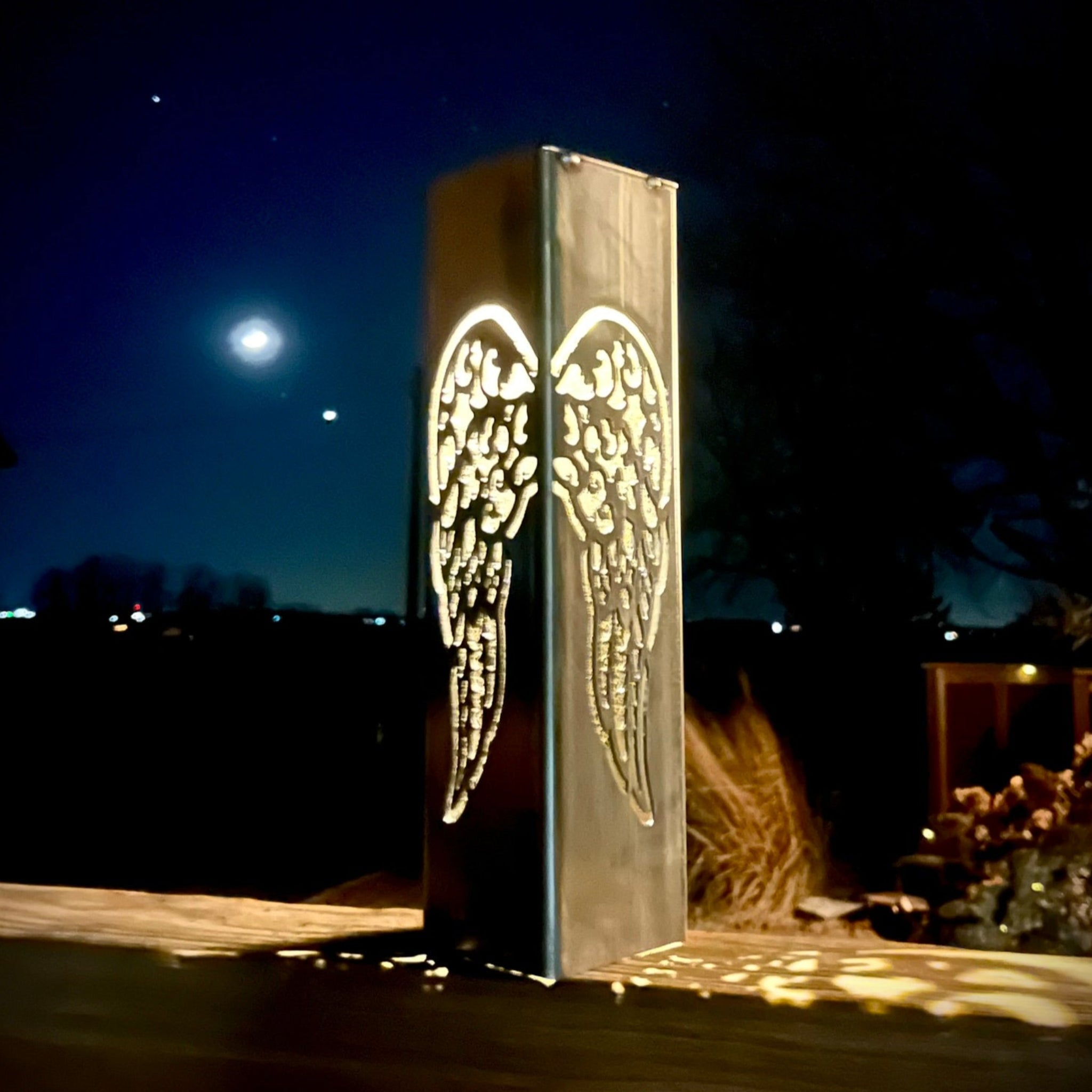 Angel Wing Steel Solar Luminary Pillar