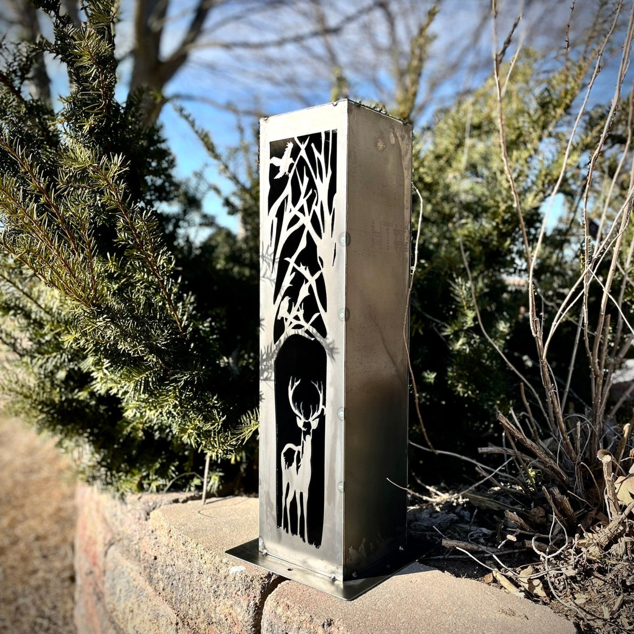 Buck Forest Solar Steel Tube Light