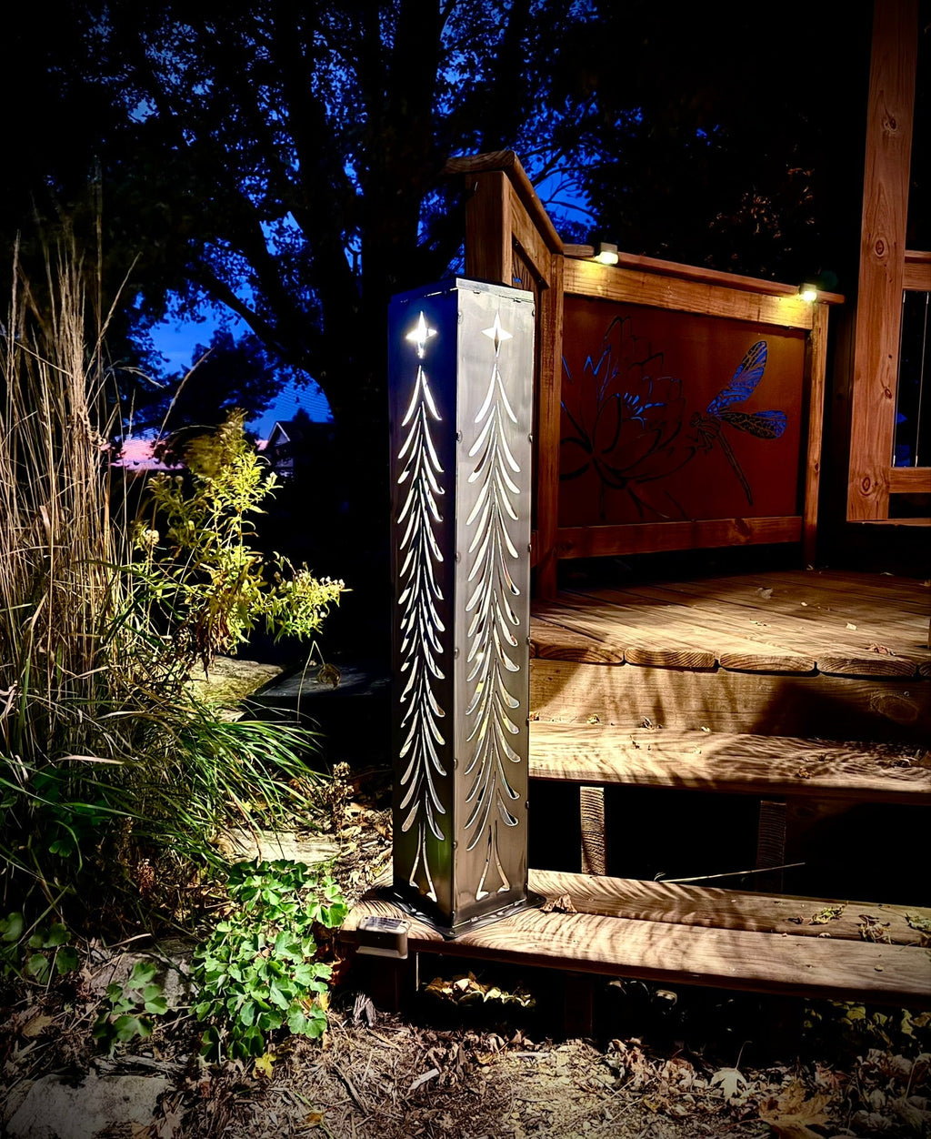 Christmas Tree Solar Luminary Steel