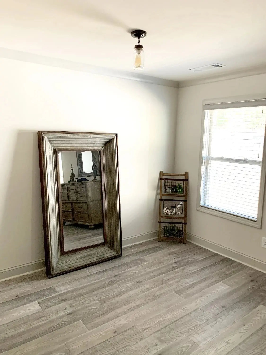 Farmhouse Mason Jar Ceiling Light