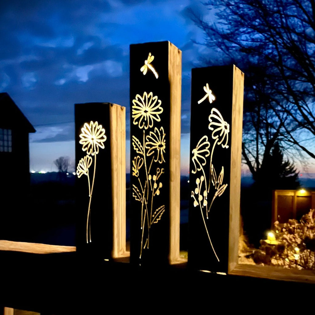 Glowing Daisies Solar Luminary Pillars