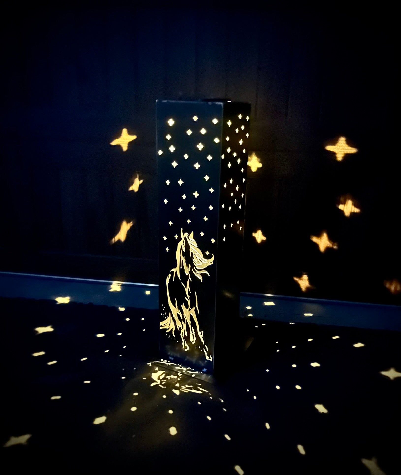 Horse & Stars Solar Pillar Luminary