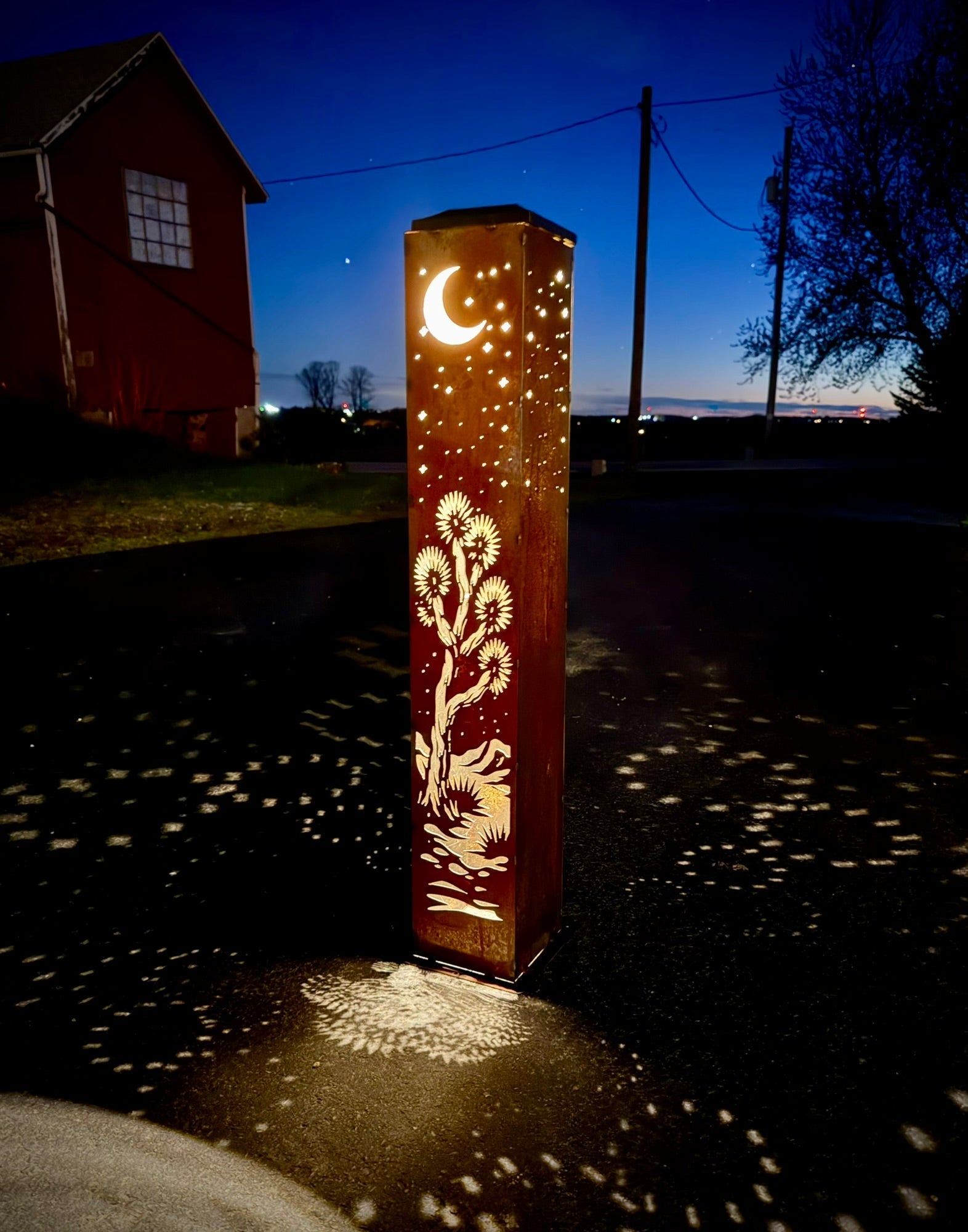 Joshua Moon Solar Luminary Pillar