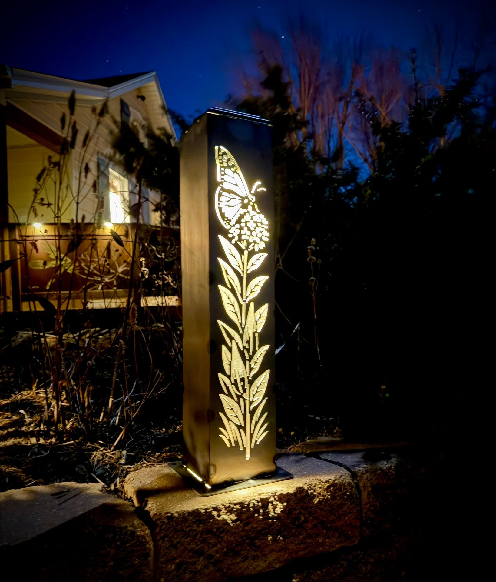 Monarch Meadow Solar Luminary Pillar