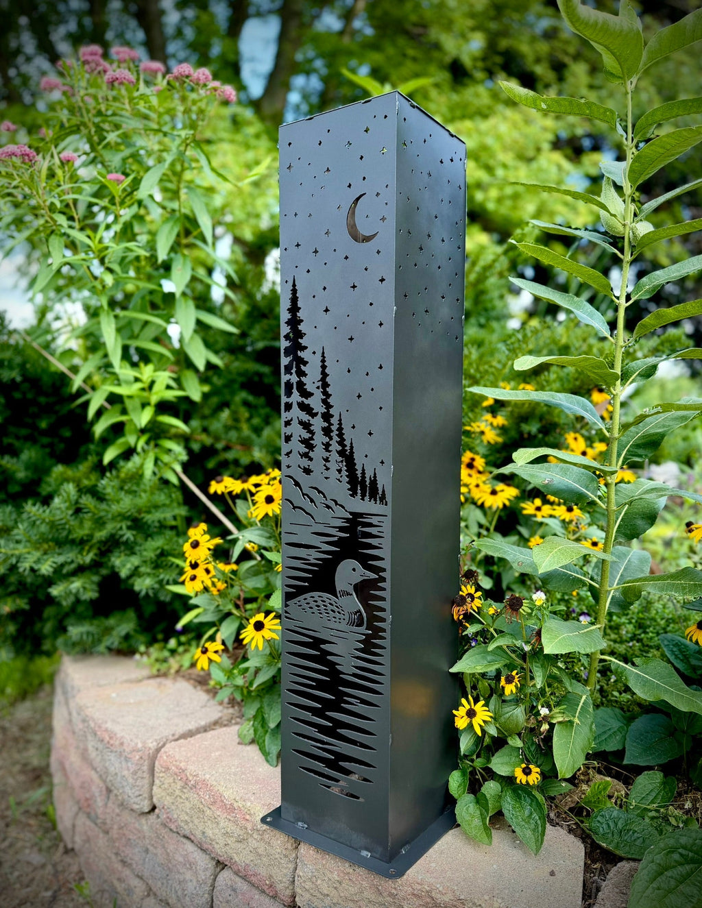 Northern Loon Glow Solar Pillar - Steel