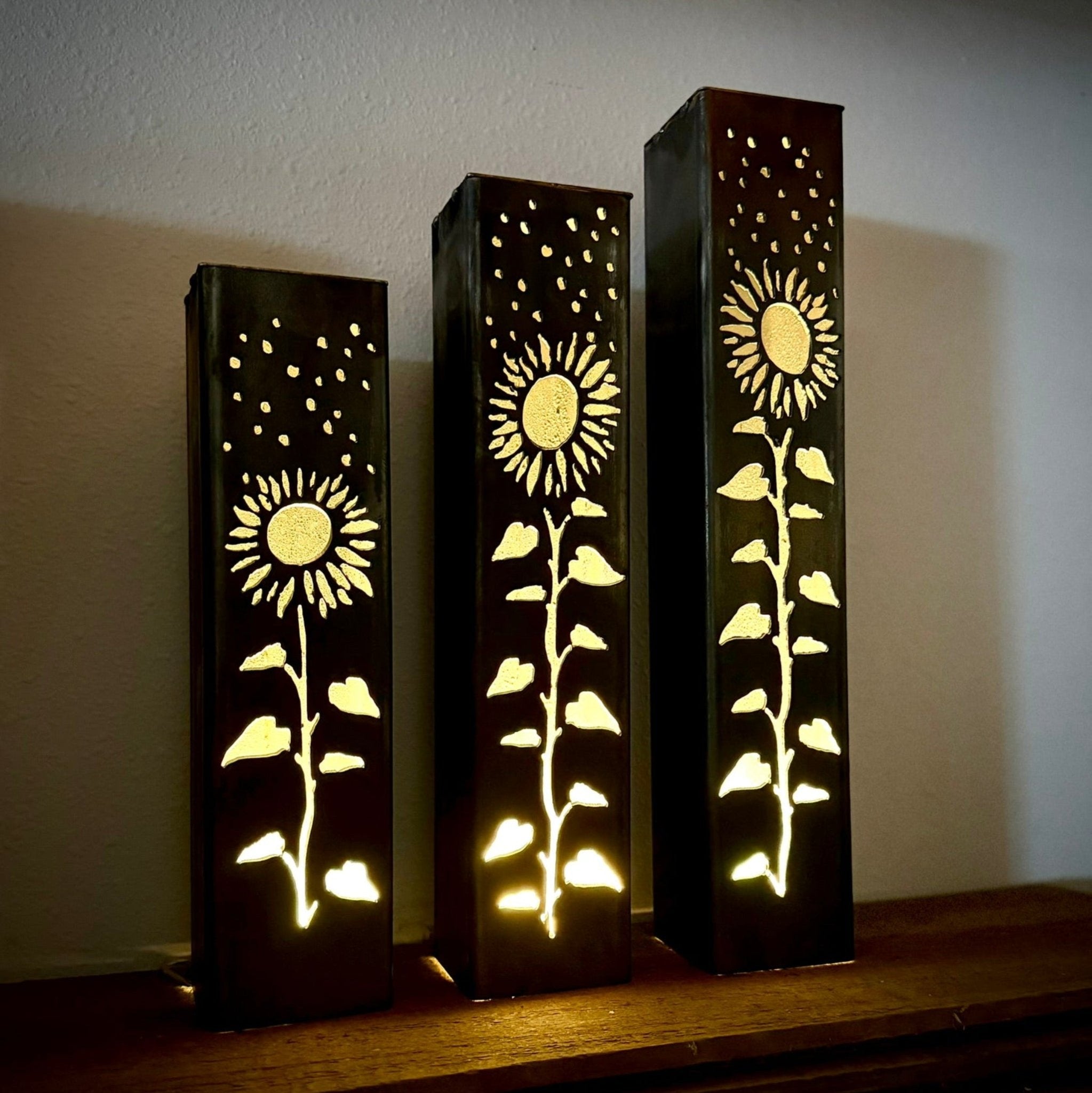 Sunflower Stars Indoor Luminary Multiple Sizes