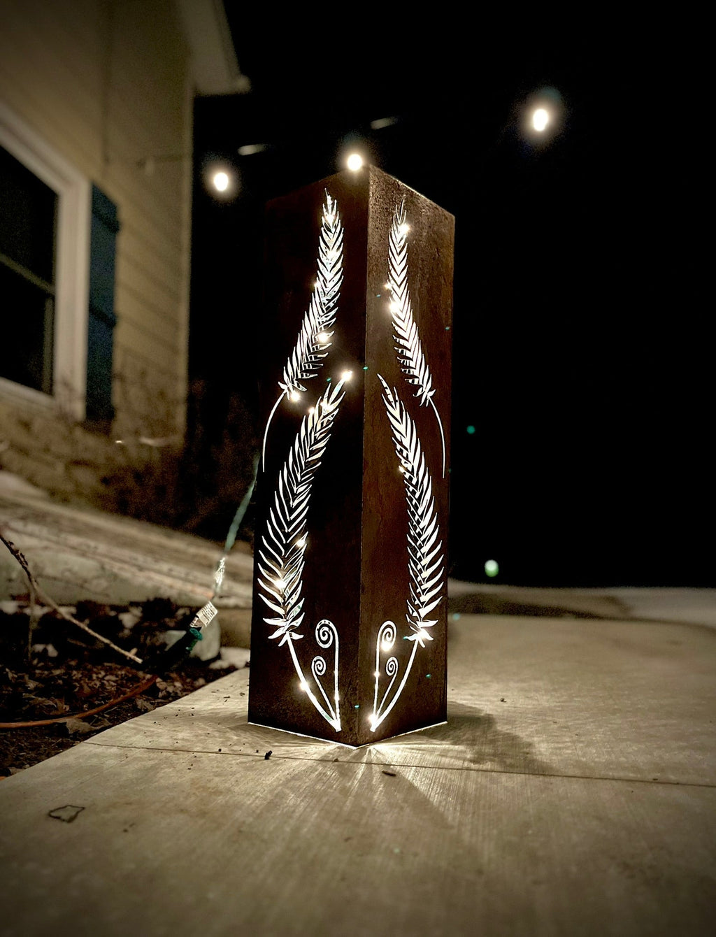Rustic Metal Fern Luminary Garden Column