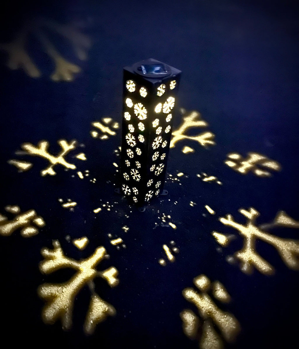 Snowflake Steel Solar Luminary Pillar Multiple Sizes