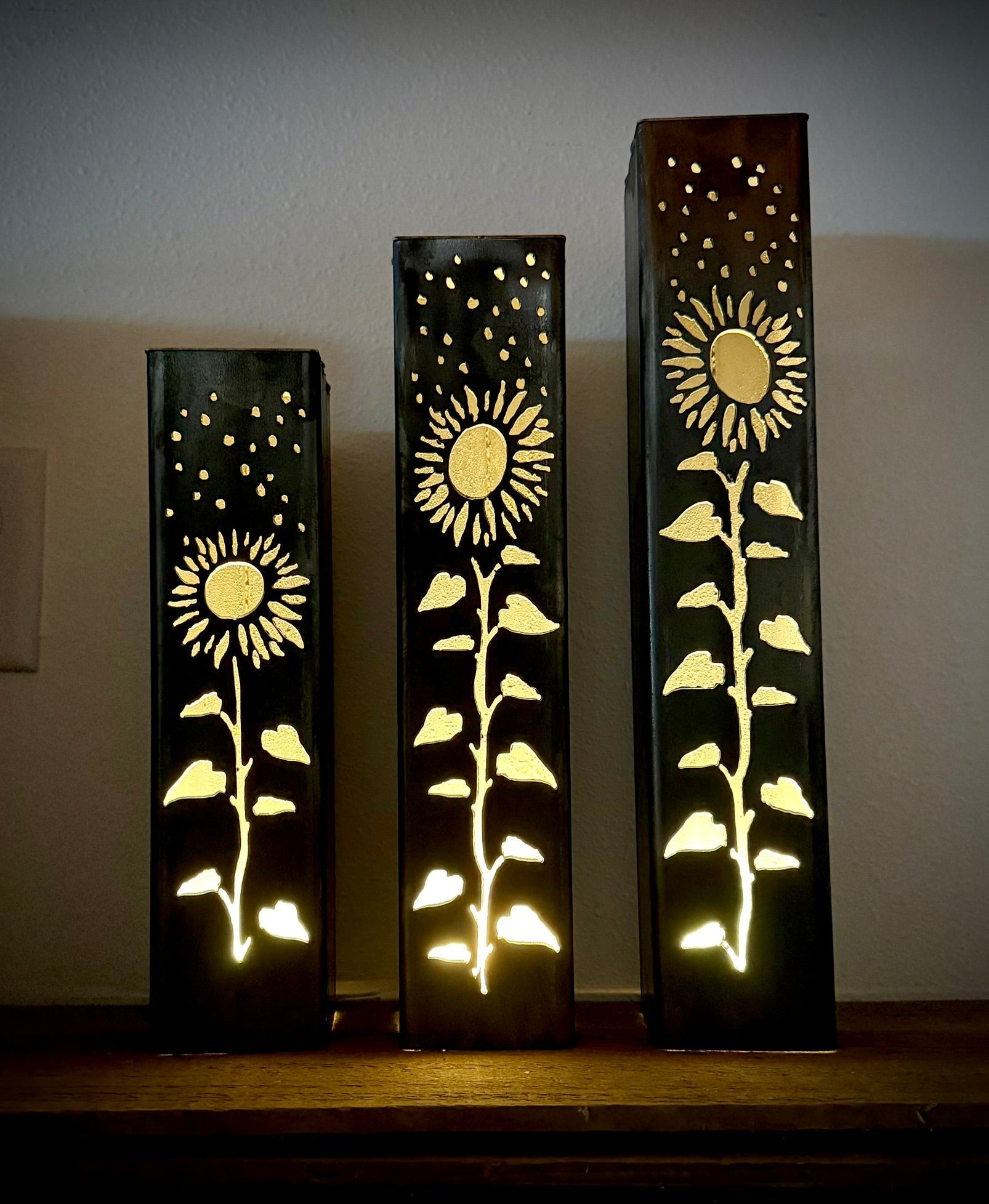 Sunflower Stars Indoor Luminary Multiple Sizes