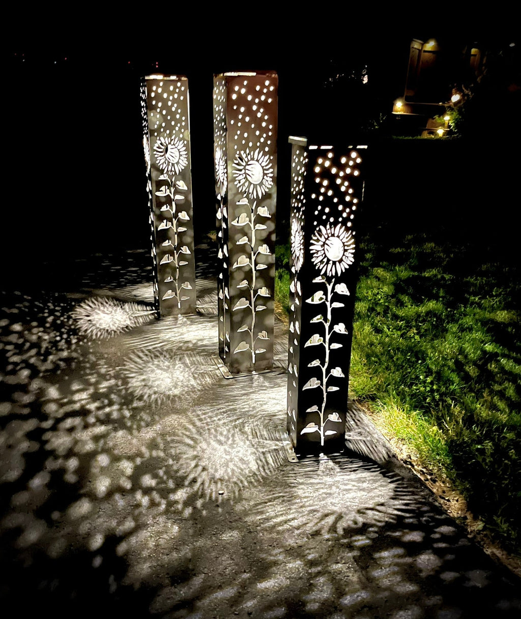 XL Square Sunflower Solar Pillar Multiple Sizes