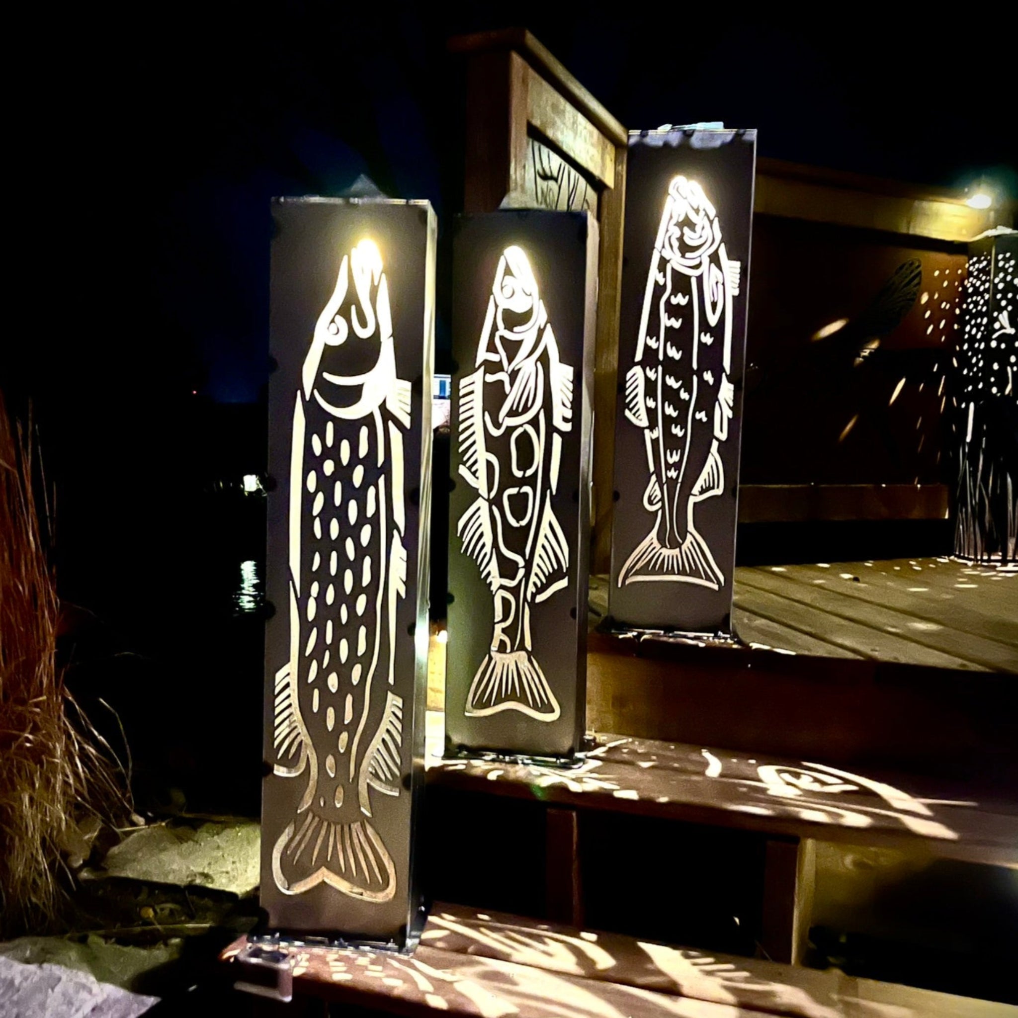 XL Steel Fish Luminary Pillar