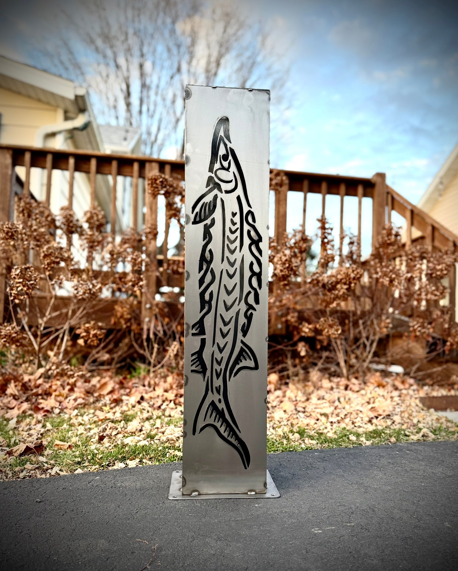 XL Steel Fish Luminary Pillar